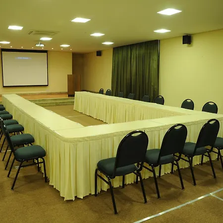 Ramada By Wyndham Furnaspark-3