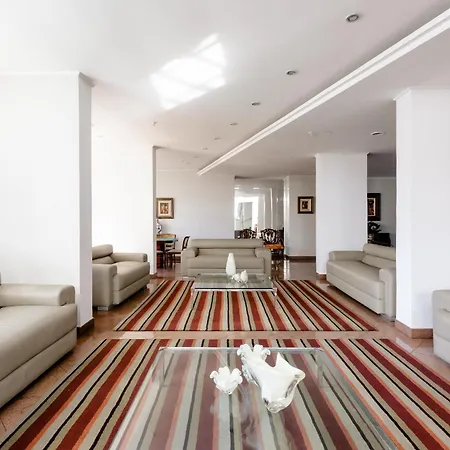 Hotel Carlton Plaza-3