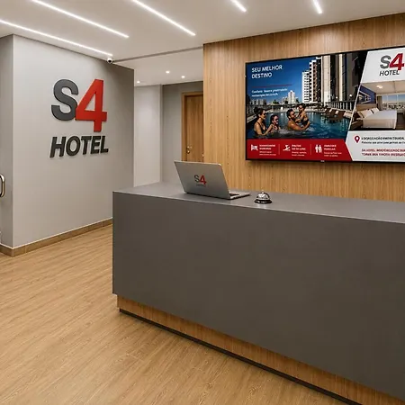 S4 Hotel Aguas Claras-3