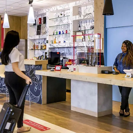Ibis Uberaba-2