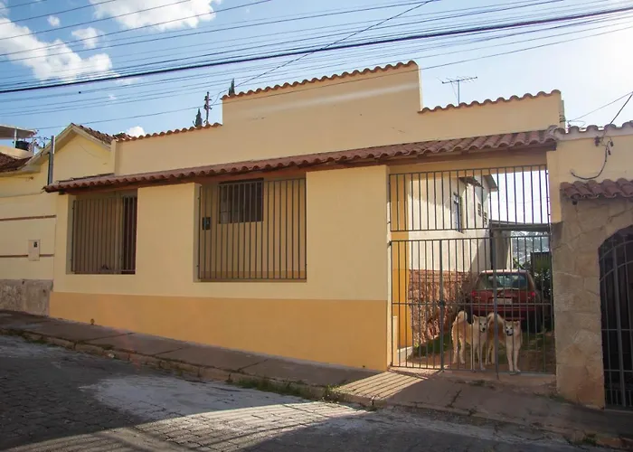 Casa do Juá Acomodação com café da manhã Lavras