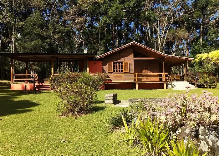 Refúgio da Pedra - Casa na Montanha, Gonçalves-MG Vila