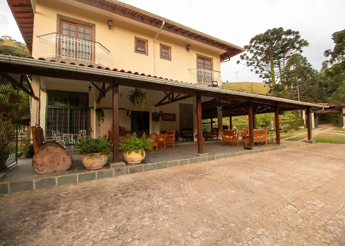 Hotel Fazenda Recanto Dos Pinheiros Passa Quatro que aceita animais de estimação