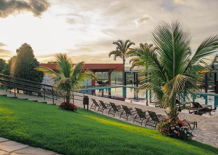 Escarpas Resort Capitólio