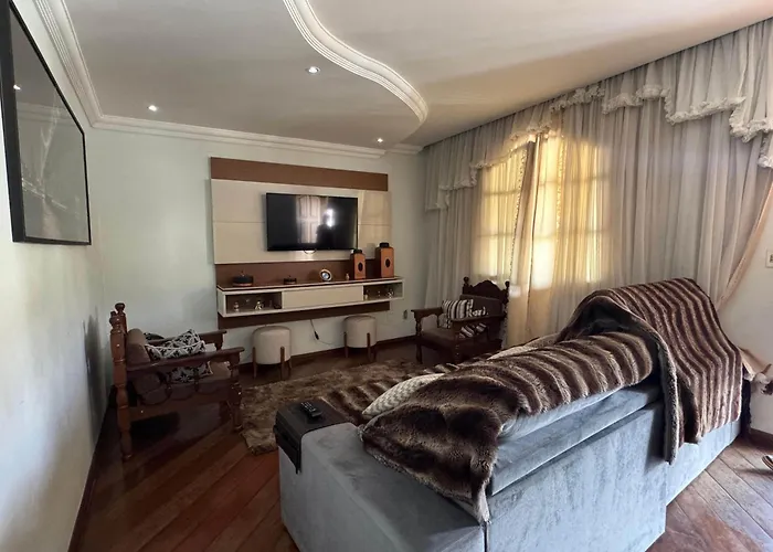 Guest House Da Cris Itabira que aceita animais de estimação