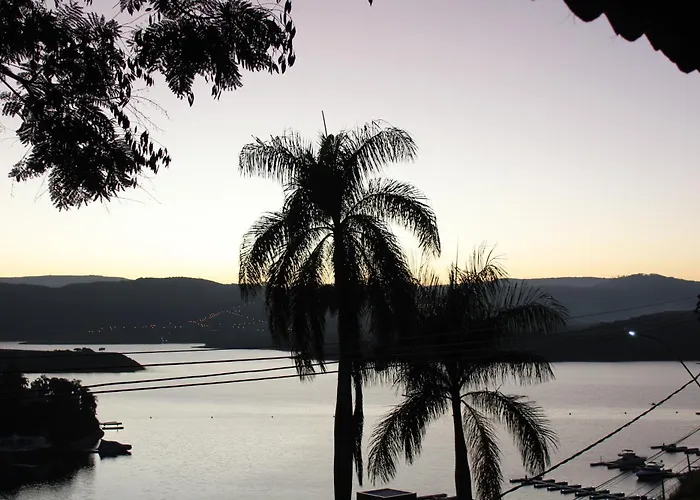 Hotel Escarpas Do Lago Capitólio que aceita animais de estimação