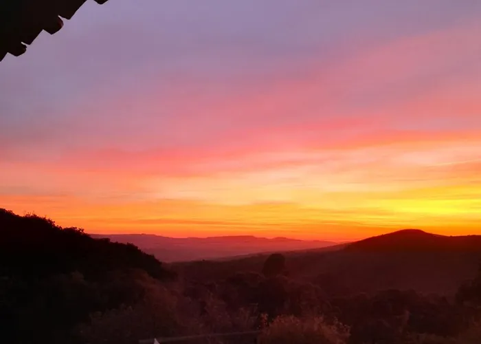 Pousada Canto da Lua - Charme, intimismo e uma linda vista para o Pôr-do-Sol Carrancas