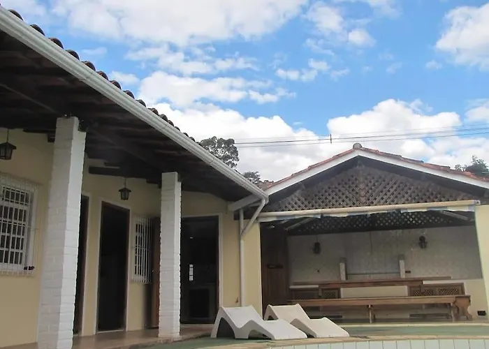 Boutique Casa Em Passa Quatro Vila