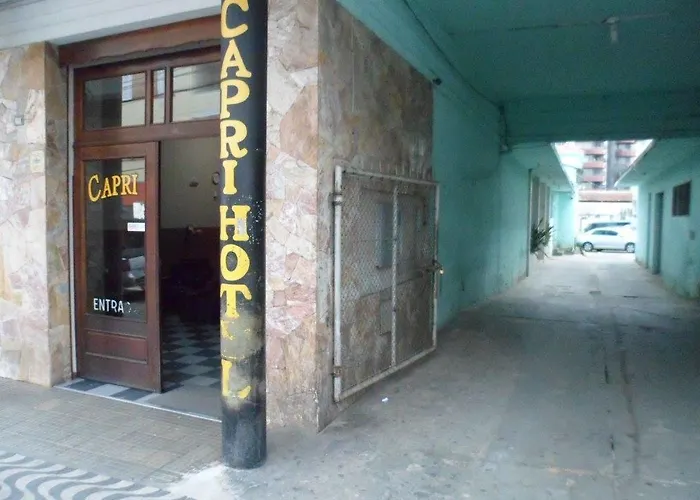 Hotel Capri Tres Coracoes
