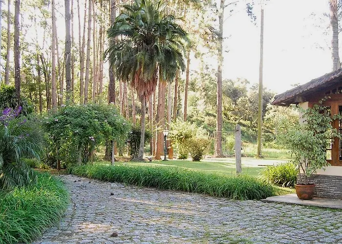 Chácara das Lendas e Canções Passa Quatro que aceita animais de estimação
